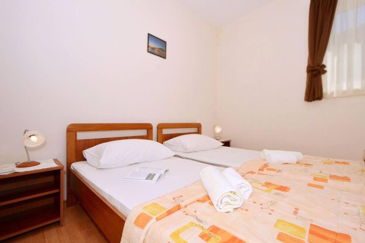 Apartments Sima Trogir Luaran gambar