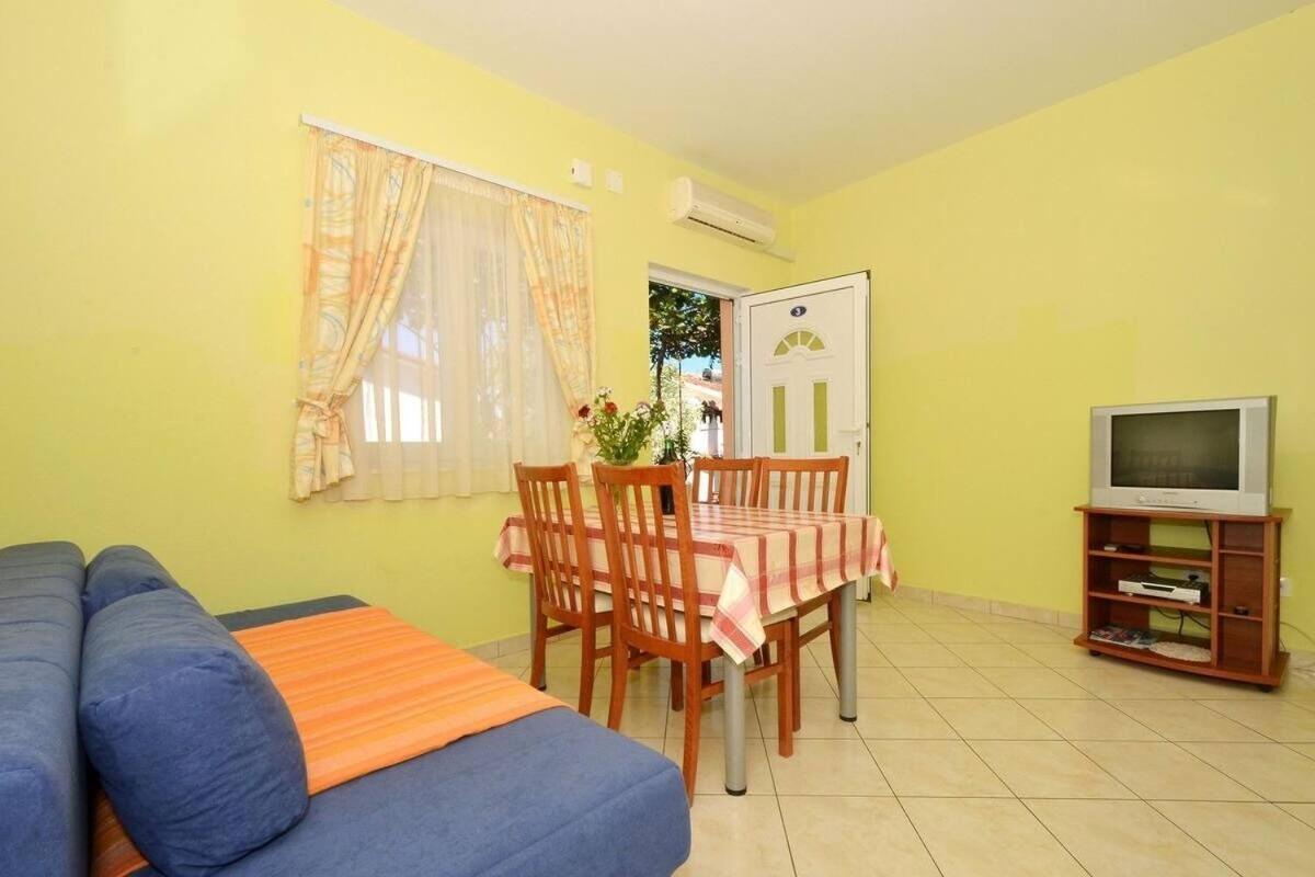Apartments Sima Trogir Luaran gambar
