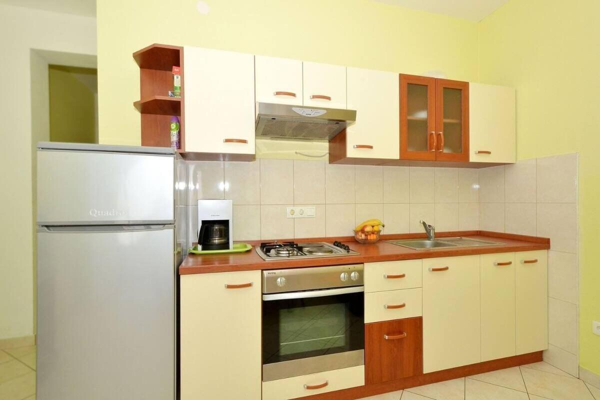 Apartments Sima Trogir Luaran gambar