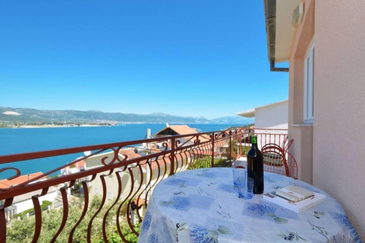 Apartments Sima Trogir Luaran gambar