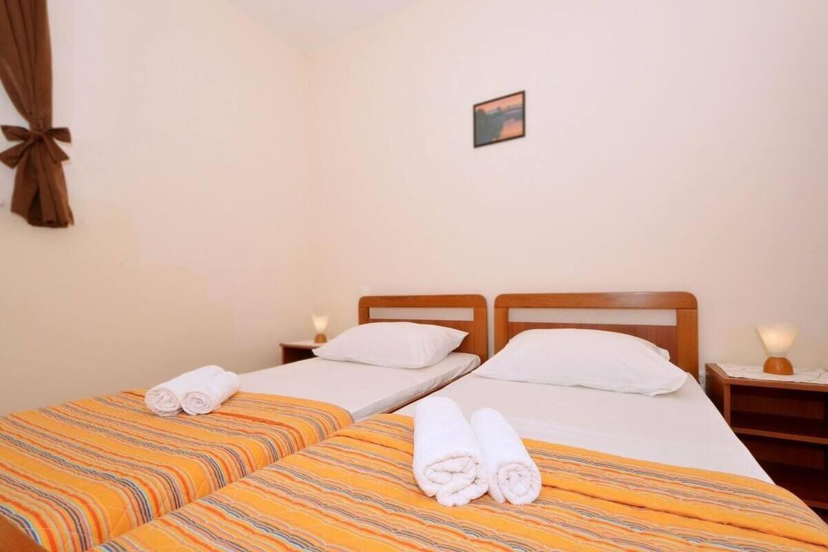 Apartments Sima Trogir Luaran gambar
